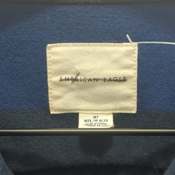 American Eagle Men’s Blue Stripe Thick Shirt Tall - Picture 4 of 4